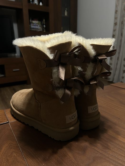 Ugg Bailey Bows II