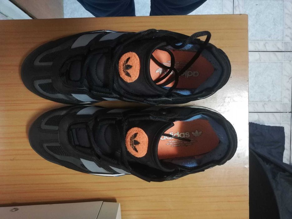 Adidasi Adidas Niteball