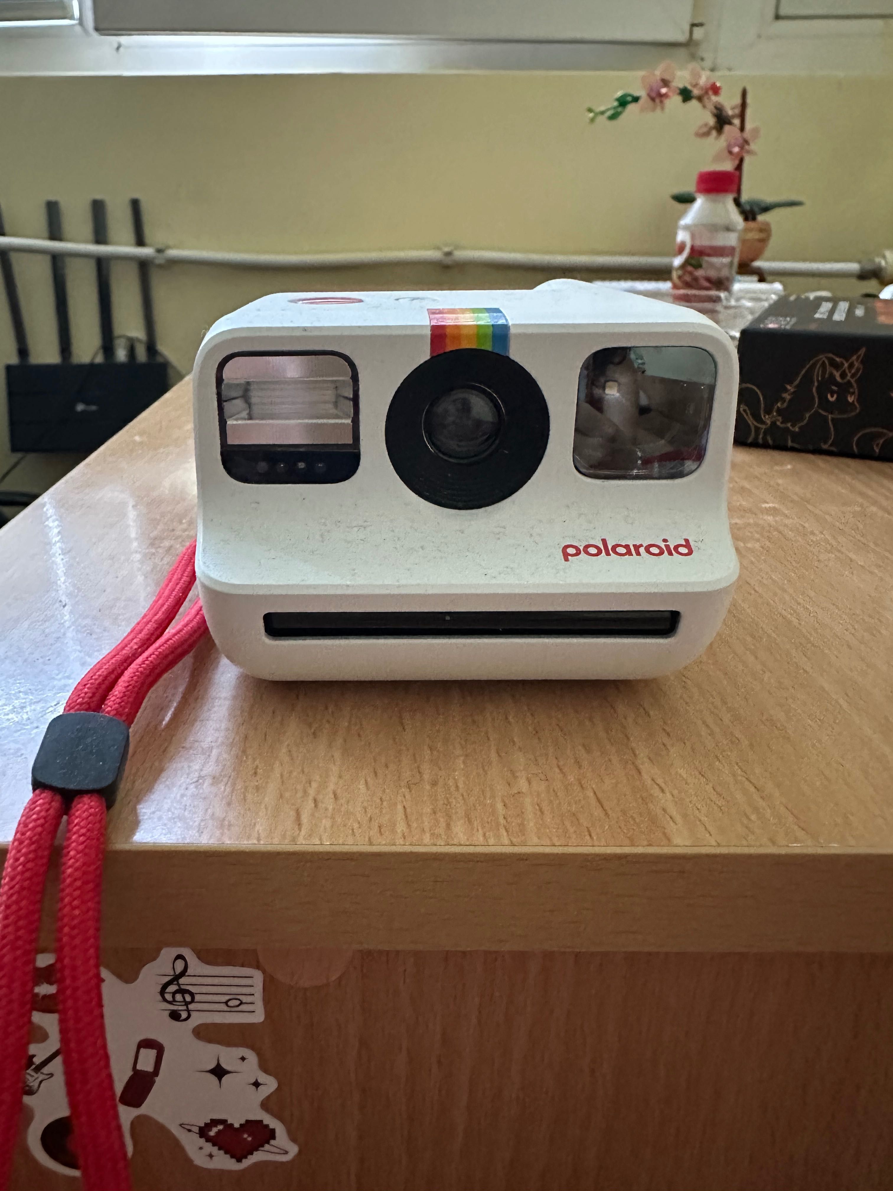 Polaroid Go2 бял