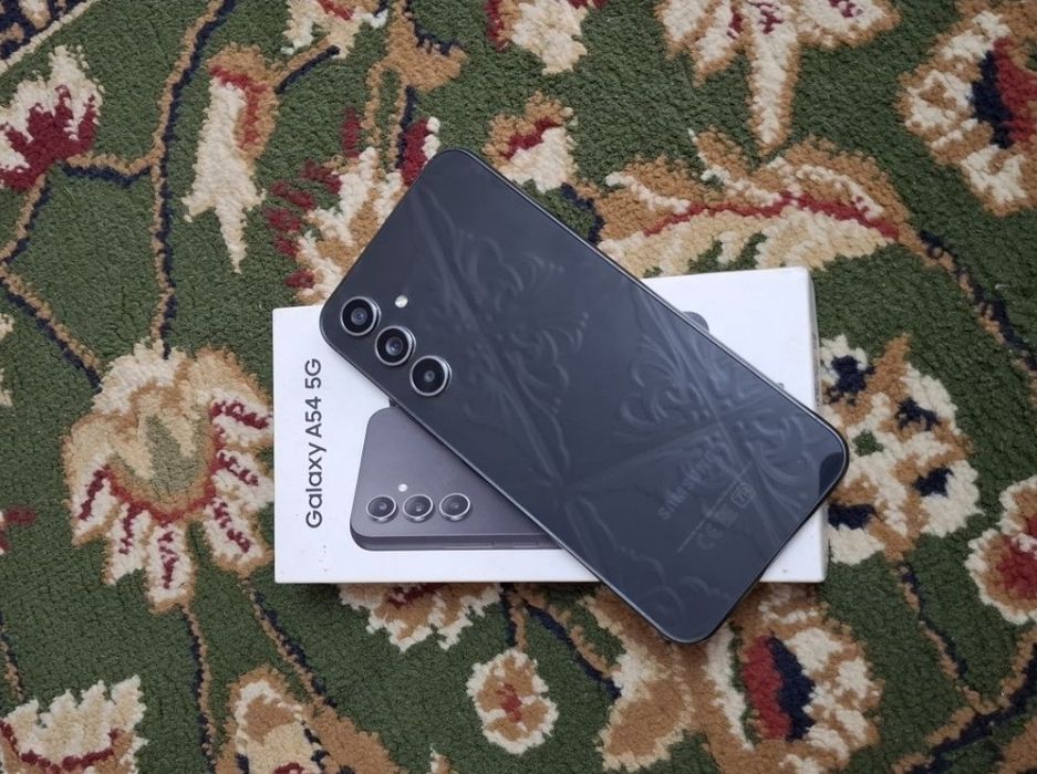Samsung A54 продаются