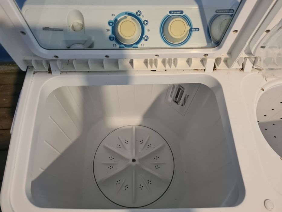Masina de spalat semi automata,culoare alba incarcare verticala!