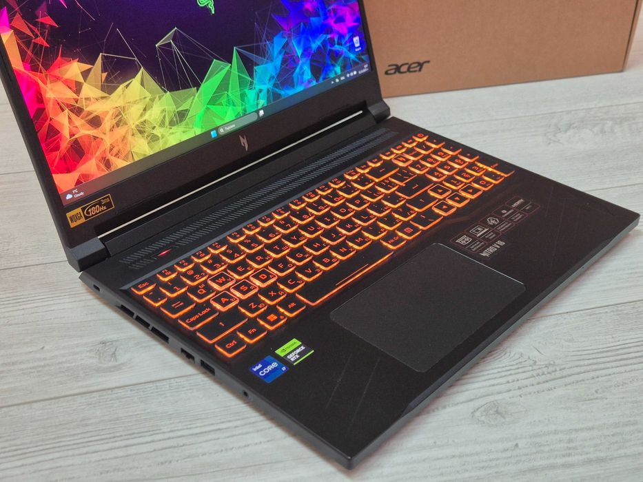 НОВ i7-14650H|RTX4060|32RAM|1TB SSD|WUXGA IPS 180Hz acer nitro лаптоп