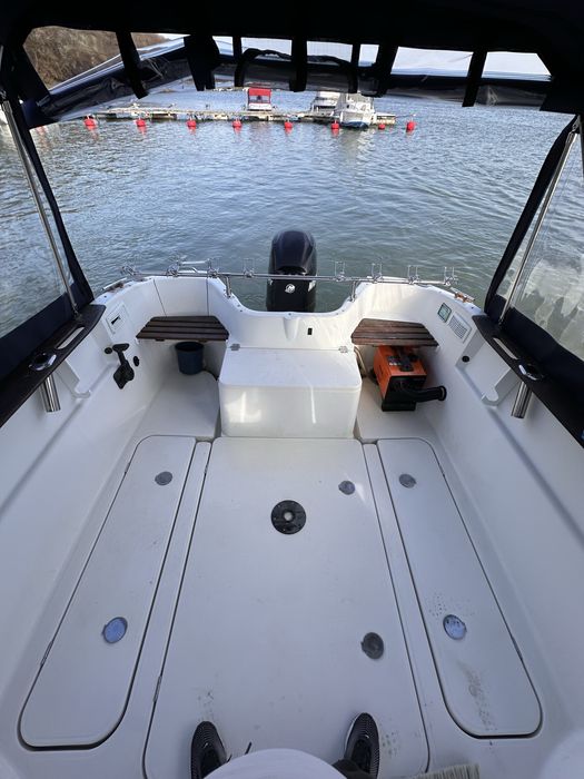 Quicksilver Pilothouse 640 cu Mercury 100 cp si peridoc