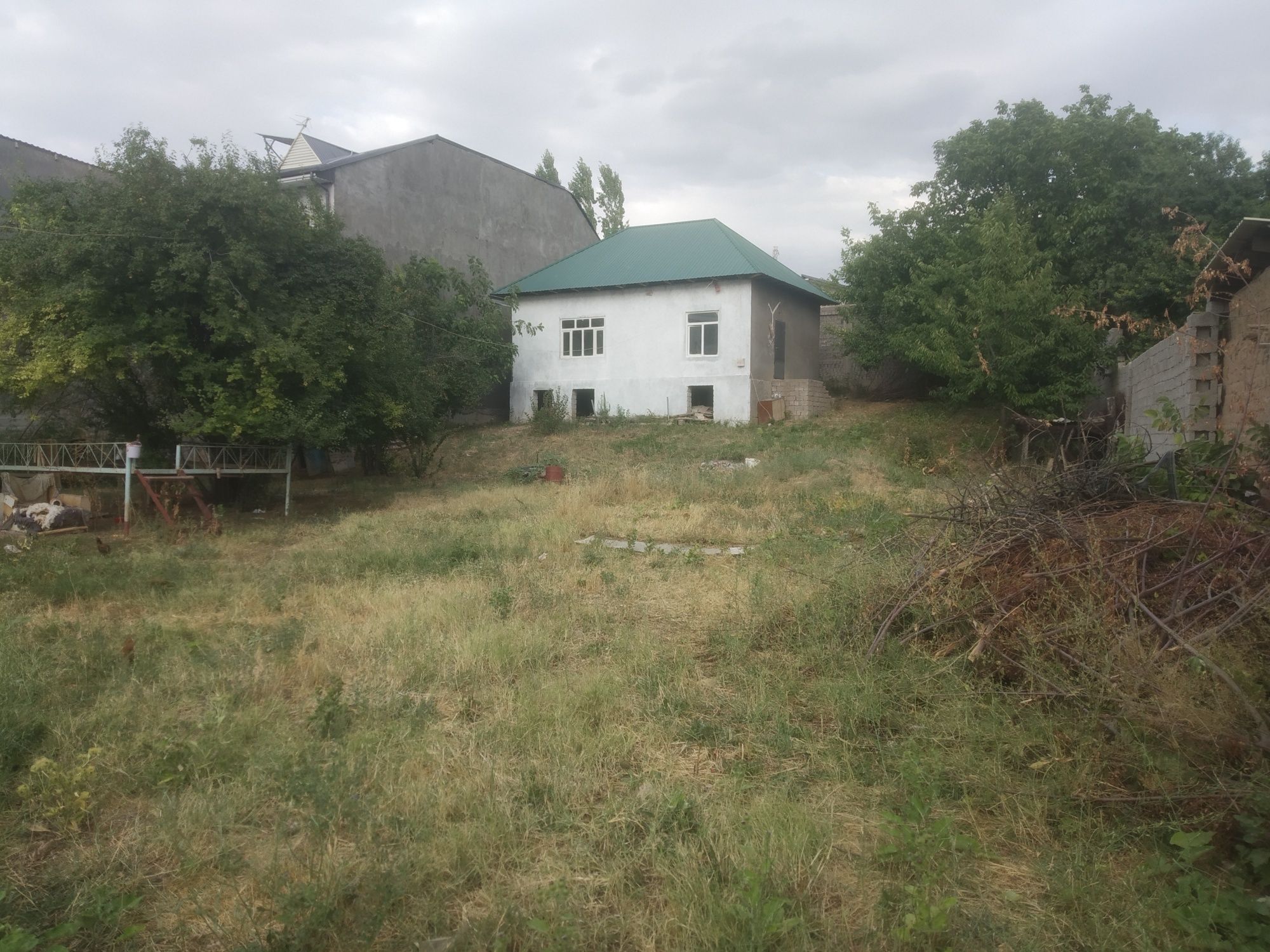 Чарвакта иер сотилад бочкадан 2-км