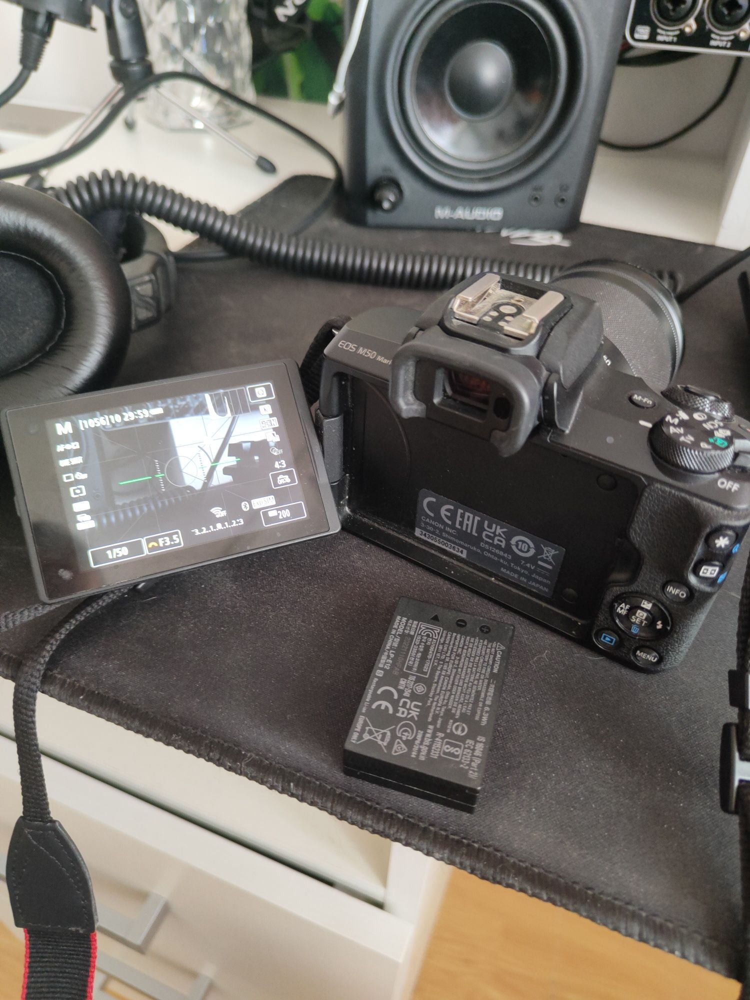 Продам Canon m50 mark2 в отличном состоянии