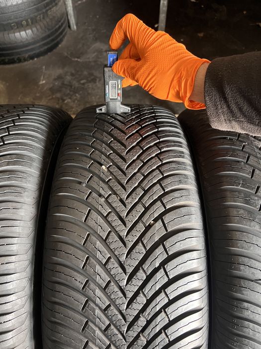 4 anvelope ca NOI 225/60/16 , Vredestein , DOT 4020, 7.8 mm