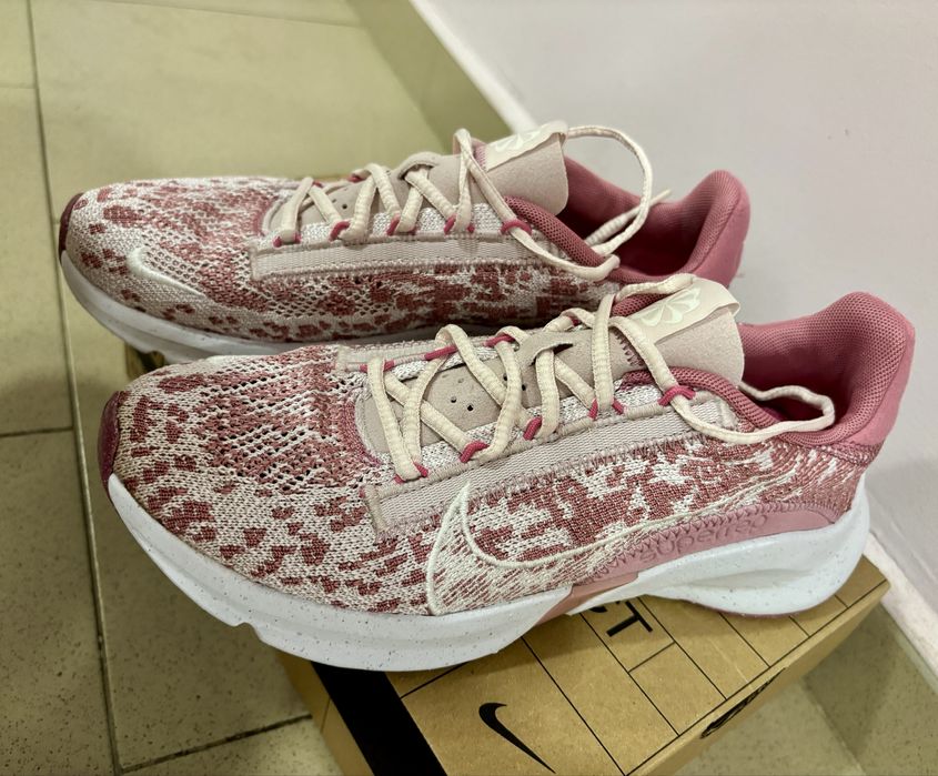 Дамски маратонки NIKE Superrep Go 3