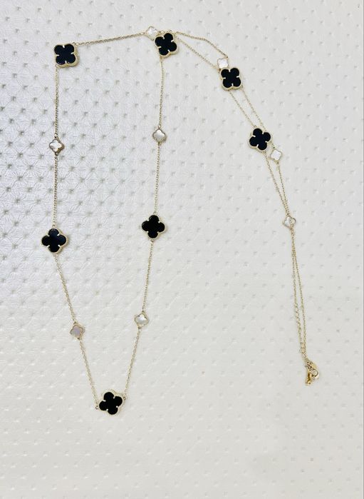 Сотуар 925 пробы с покрытием из позолота.