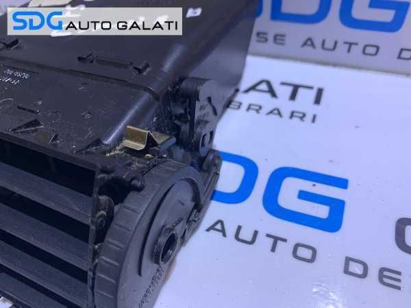 Gura Grila Aer Ventilatie Aerisire Bord Centru Stanga Ford Kuga 2008 - 2012 Cod 3M51-R014L21-AE 3M51R014L21AE