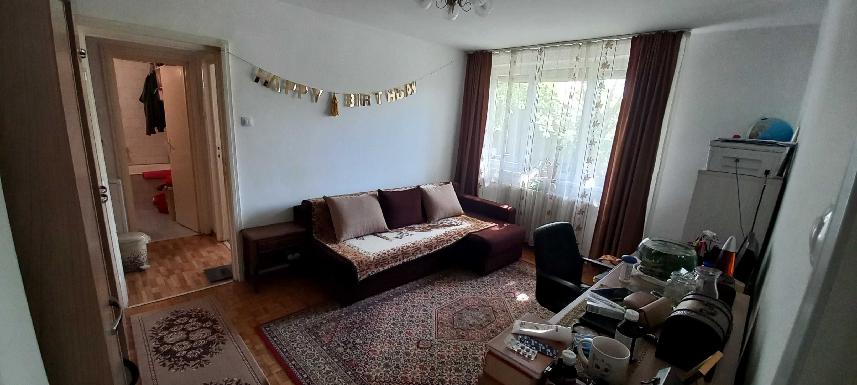 Vand apartament 2 camere