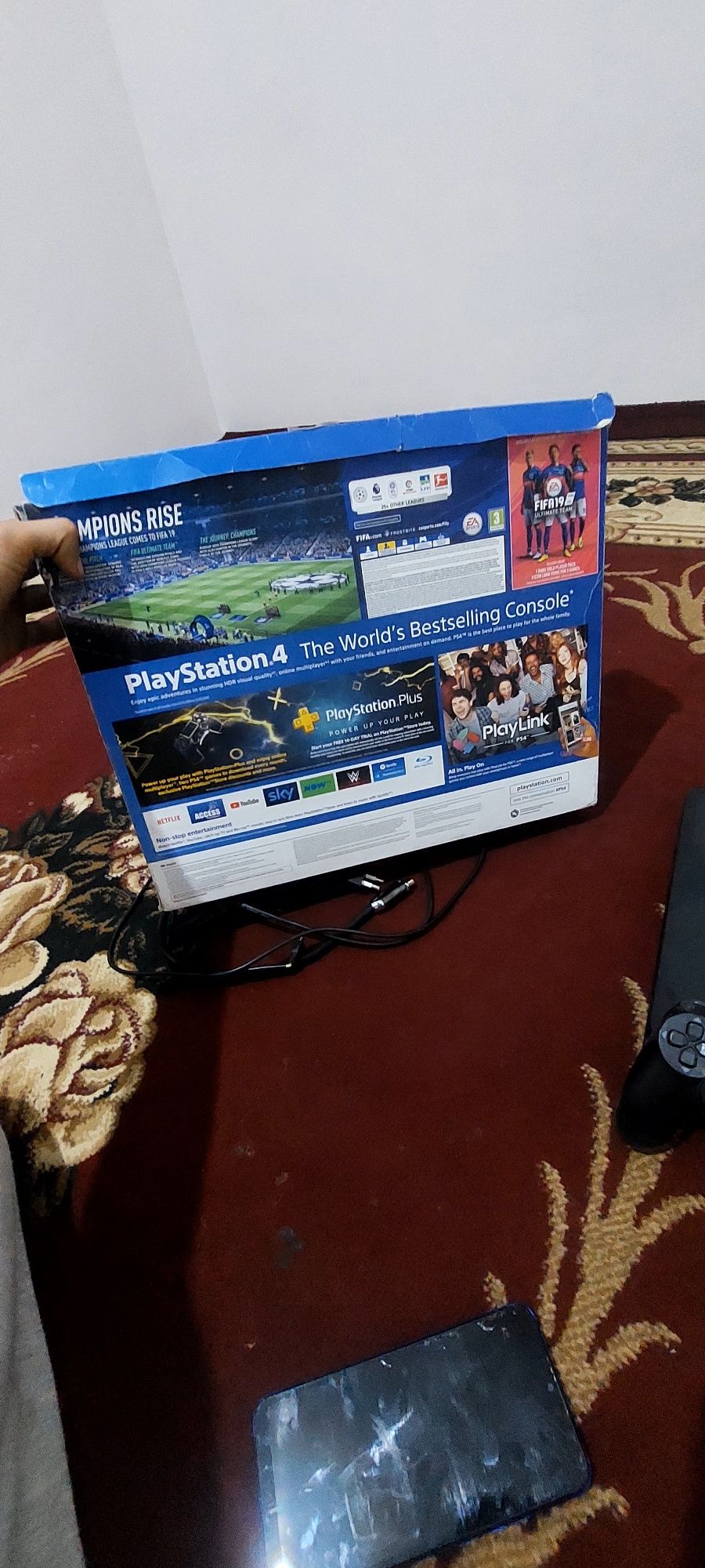 Sony Play station bor yangi