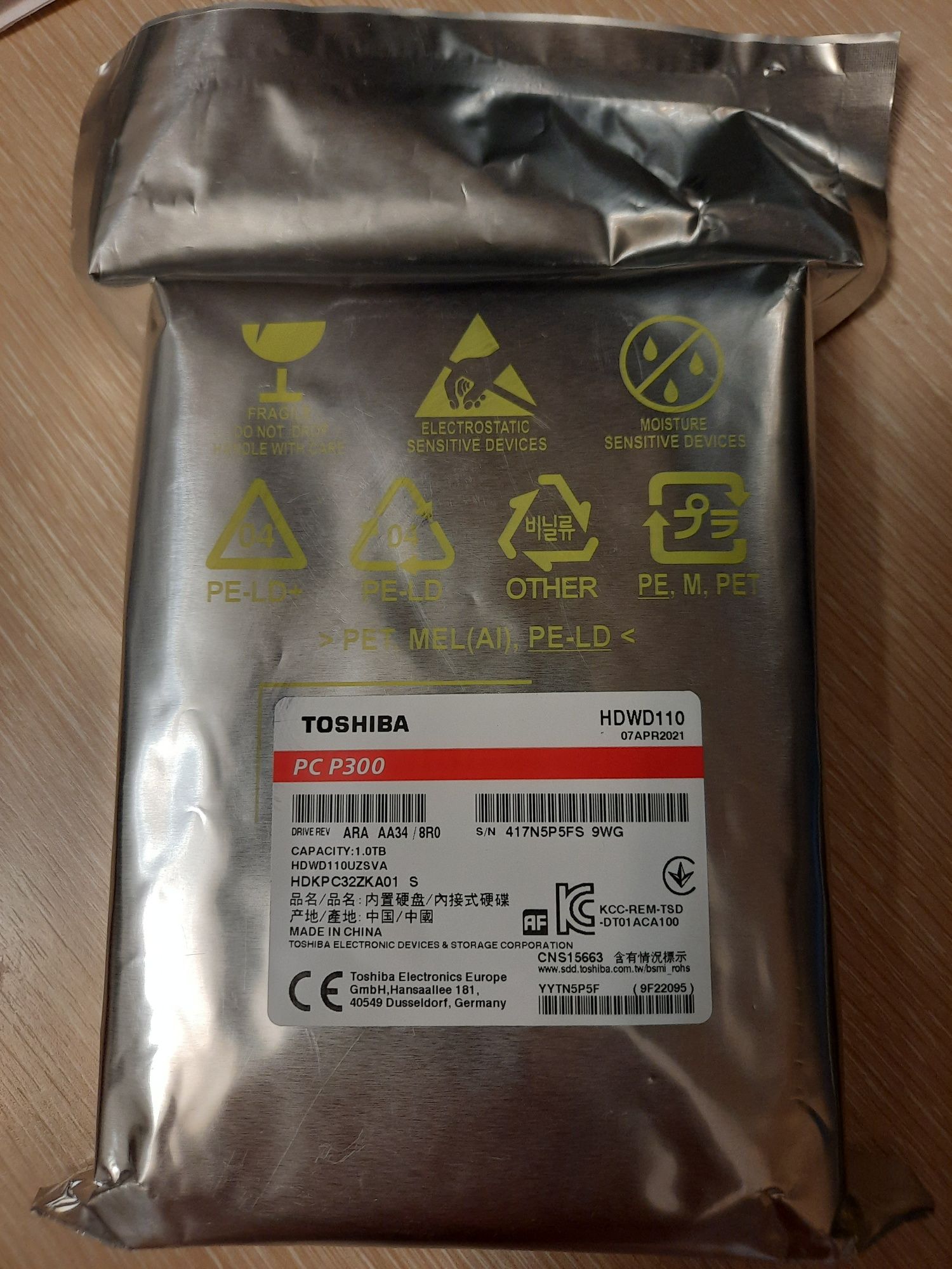 Жесткий диск HDD 1000 Gb Toshiba (HDWD110UZSVA) 2шт