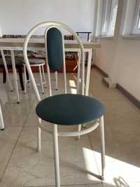 Продам стулья и столы