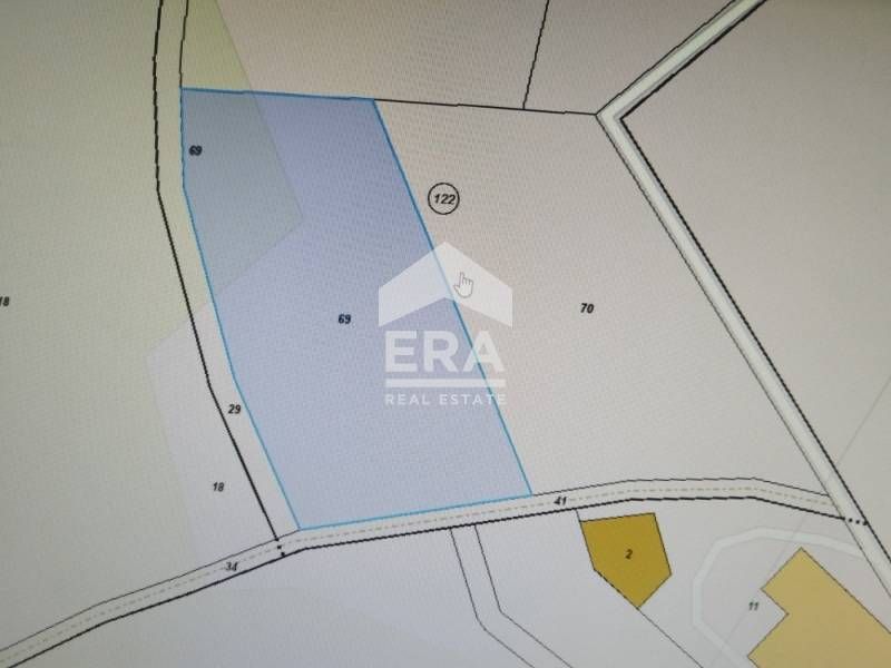 Голям парцел  на пътя Хасково – Болярово