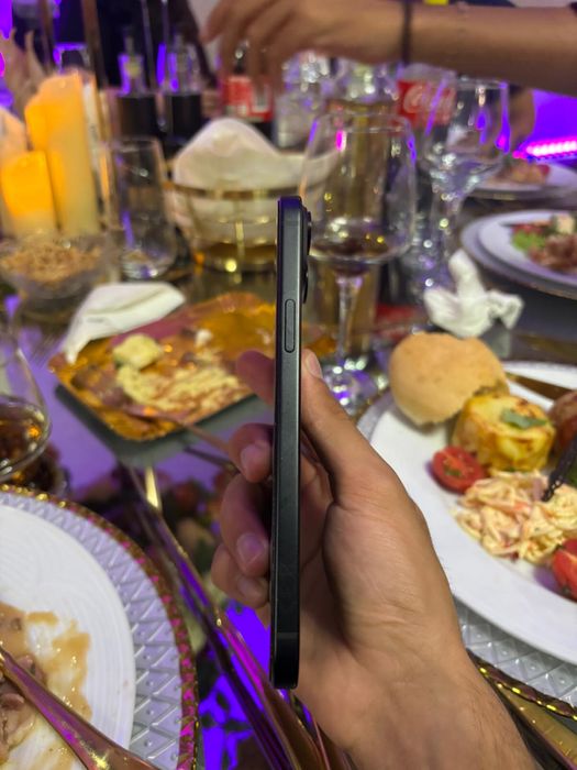 Iphone 15 plus black