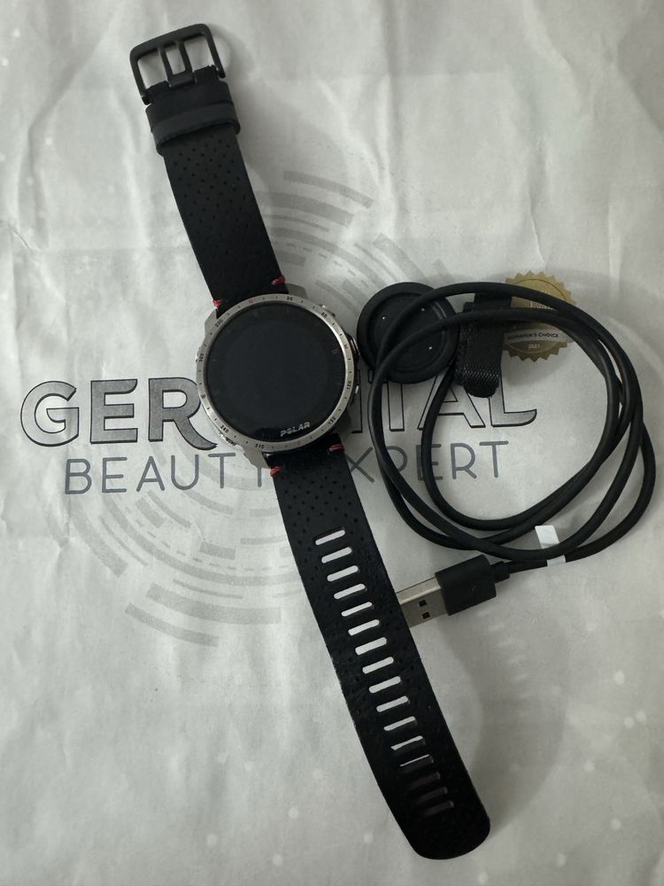 Smartwatch Polar Grit X PRO Titan impecabil