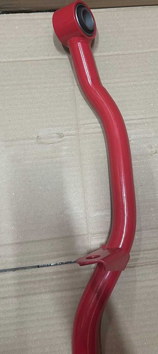 Bara fata reglabila panhard Nissan Patrol Y60 si Y61 motorizare 2.8