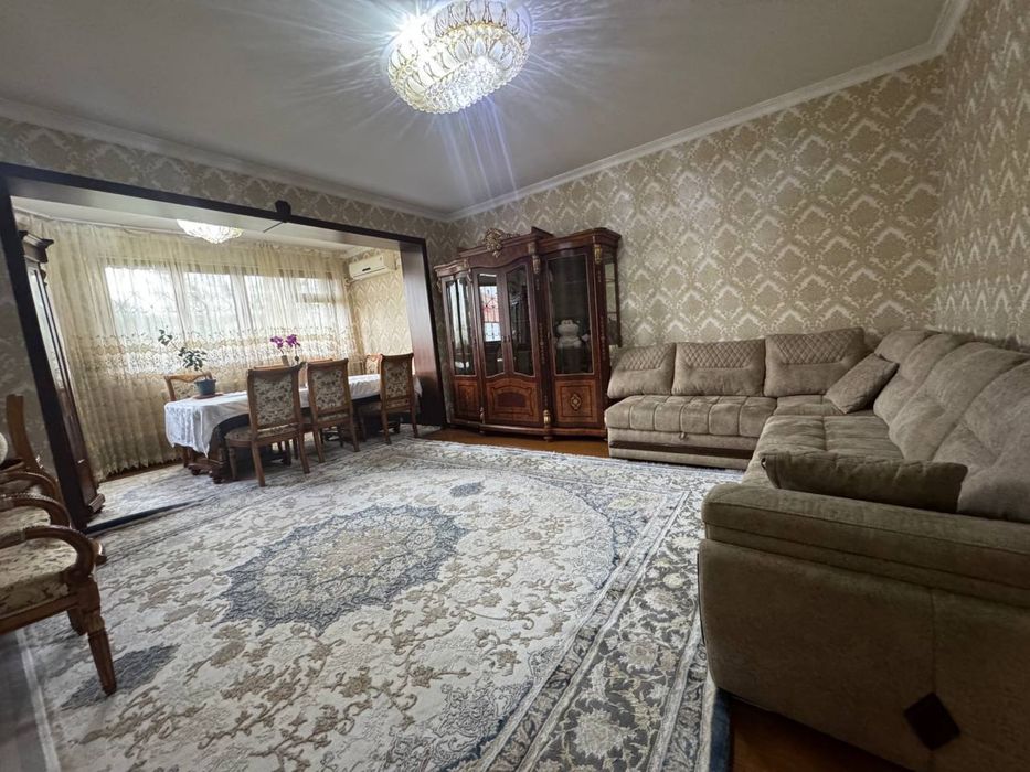 Банковская Чил Ц. 3/4/4 площадь 96м2 с меб тех