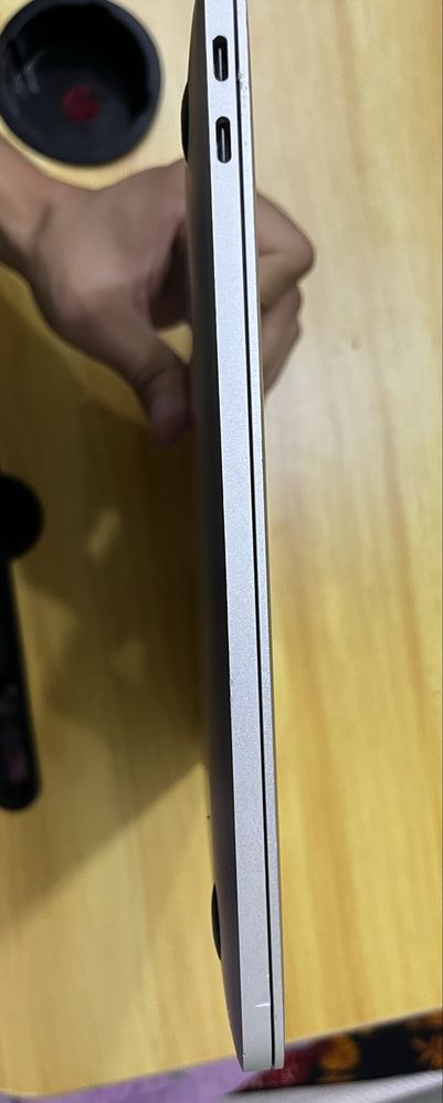MacBook Pro 2017 (Ekran singan)