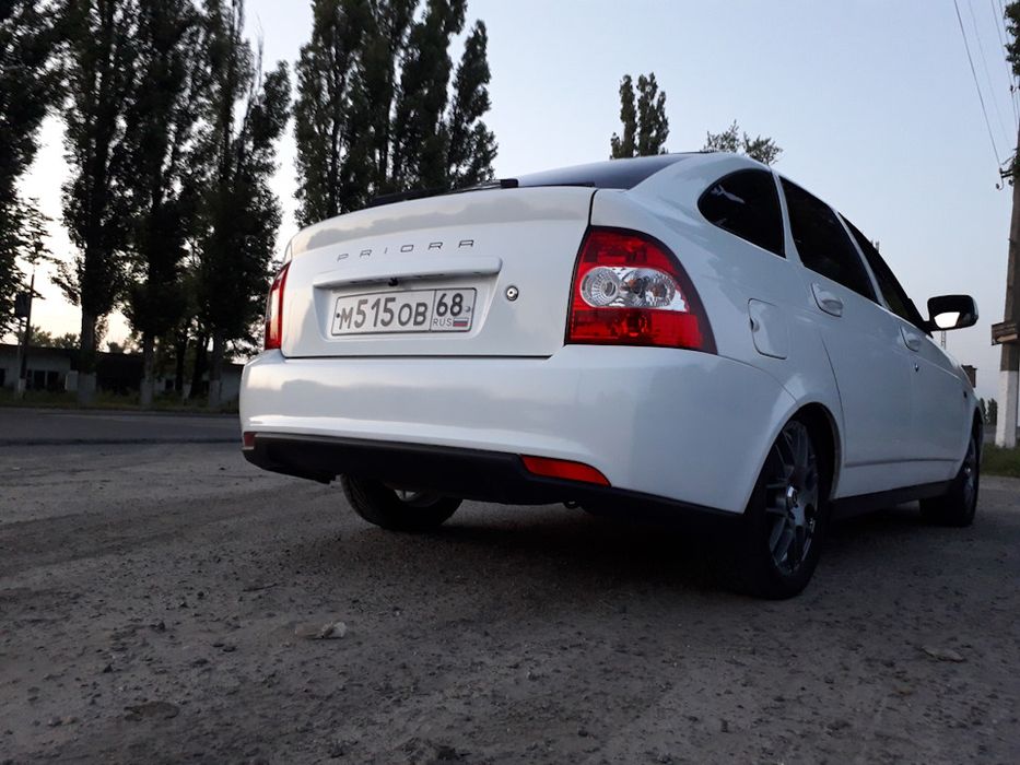 Продается бампер приора 2 хэтчбэк новый