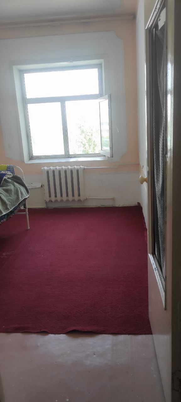 Продаю 2 ком Тузел 1 2 болкона