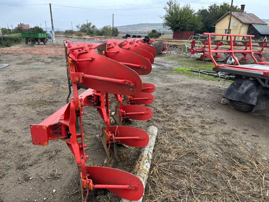 vind plug reversibil marca KUHN cu 5 trupite ( 4 plus 1 )