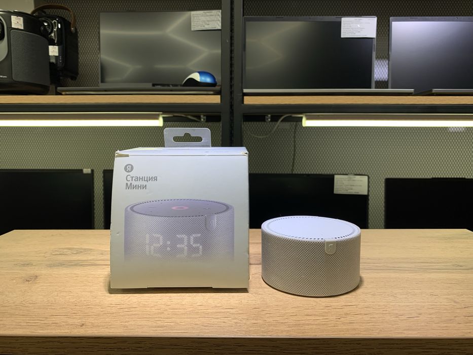 Яндекс Станция Мини, YNDX-00020, серый, время показывает, 1029/А10