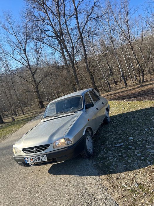 Vând Dacia 1310 Berlina