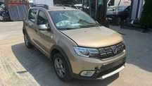 Dacia Sandero Stepway 0.9 TCe/GPL Original, 2020, 37.000 km, Avariat
