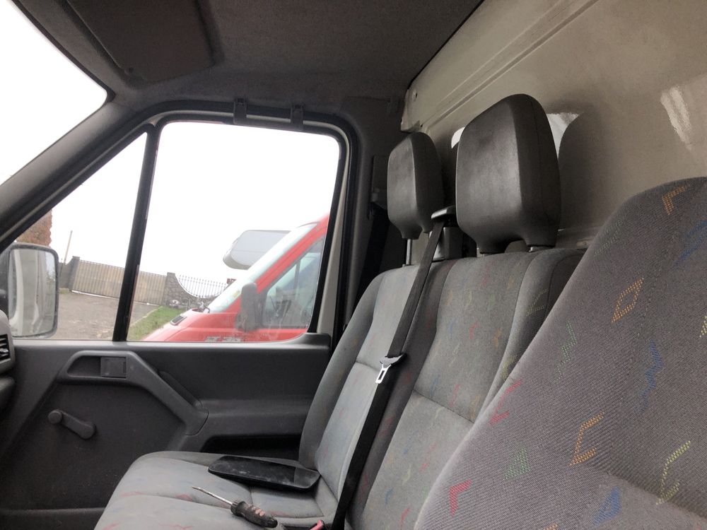 Volkswagen LT 35 2,5 TDI 2006 cu prelata