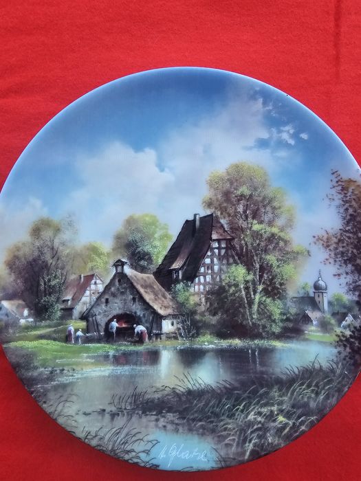 Колекционерска чиния