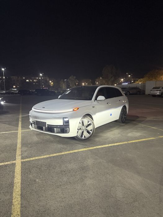 Narxi 61'000 dollar Li 7 Ultra RESTYLING Lixiang L 7 L7  Tayyor