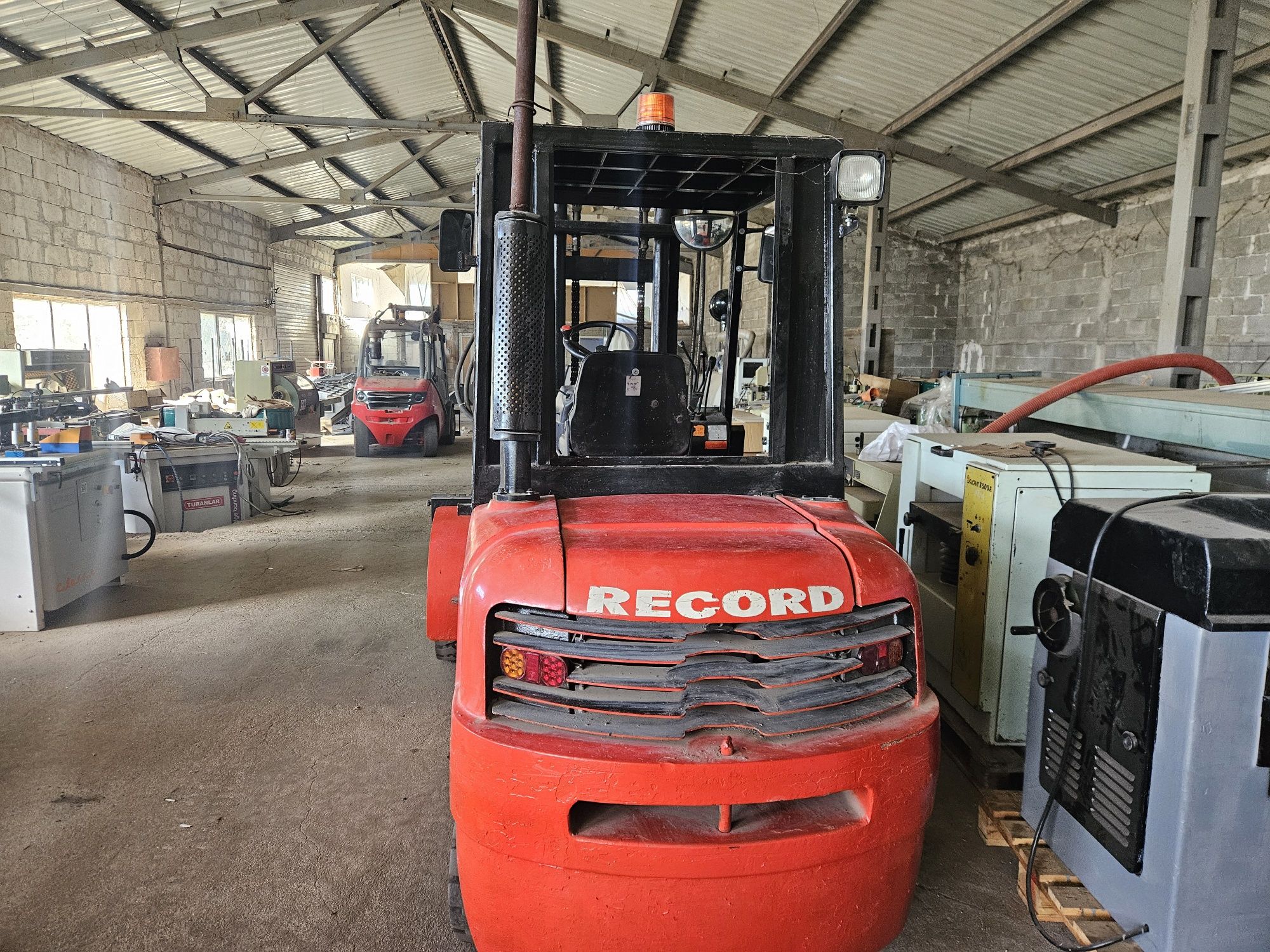 Мотокар 5 тона RECORD