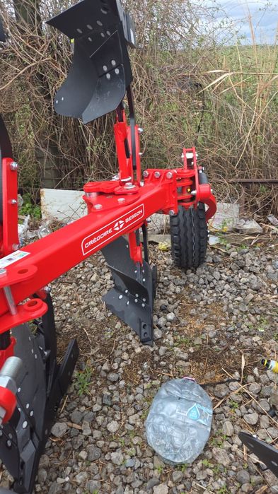 Plug gregoire besson