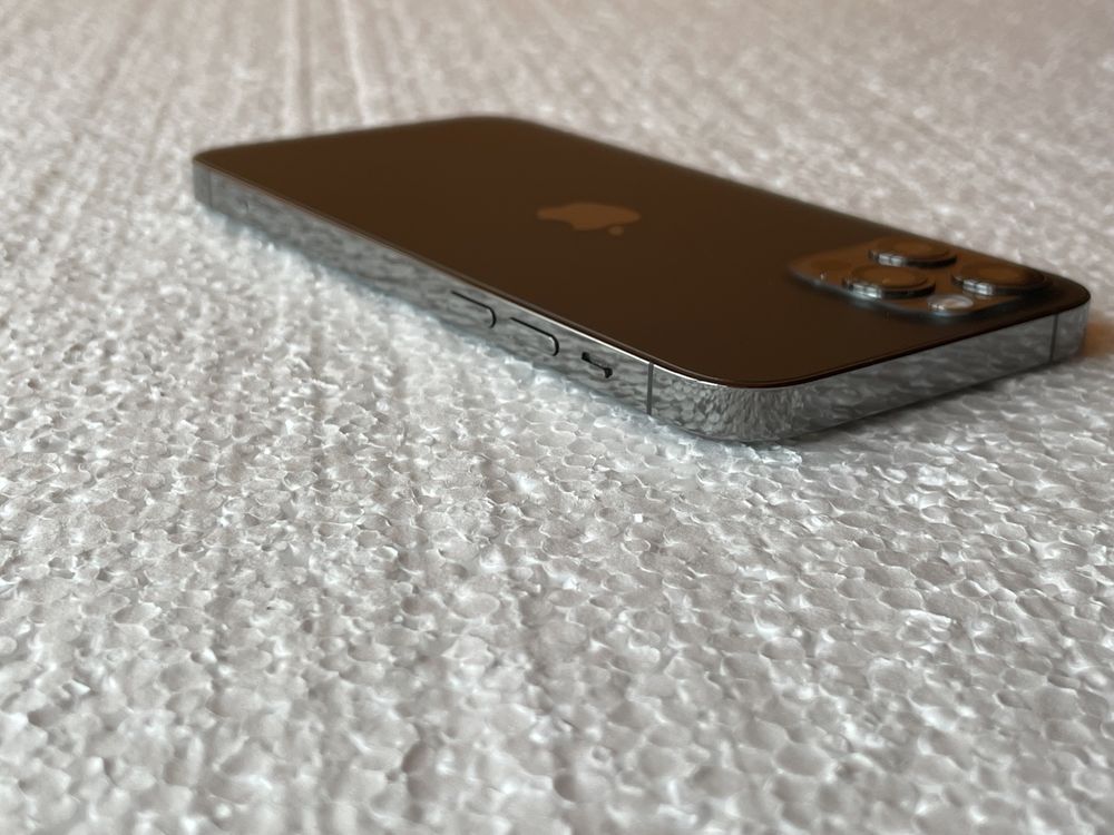 iPhone 12 Pro 256Gb Graphite Neverlocked 93% viata bateriei