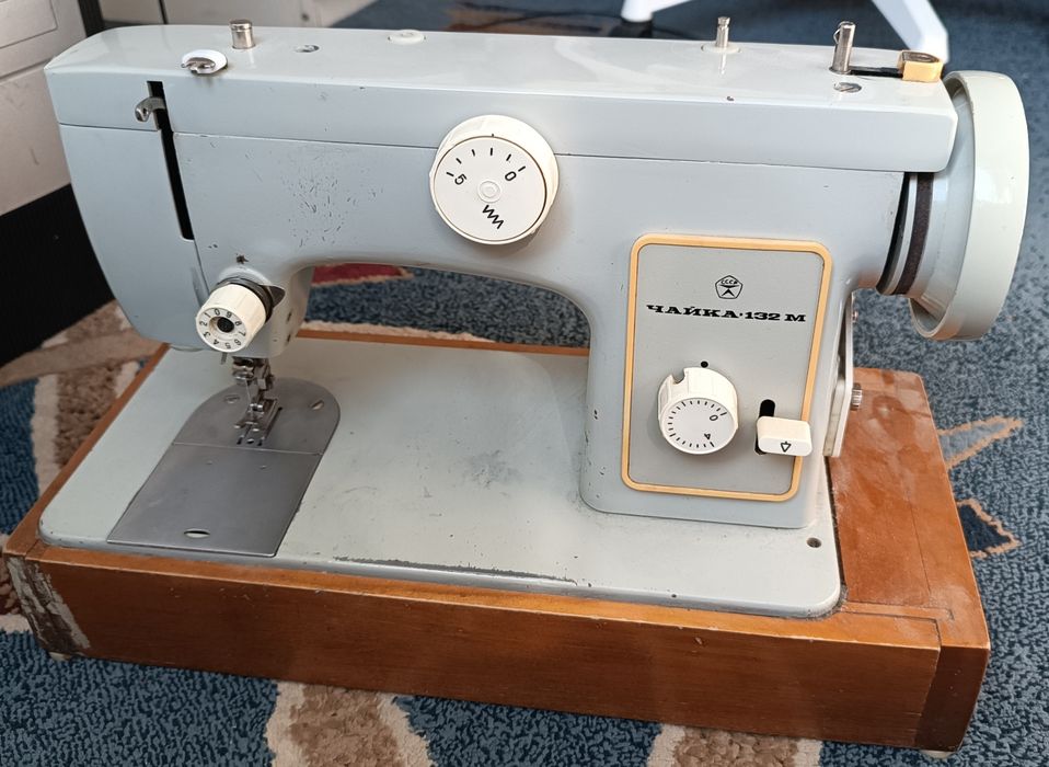 Швейная машина Чайка 132М