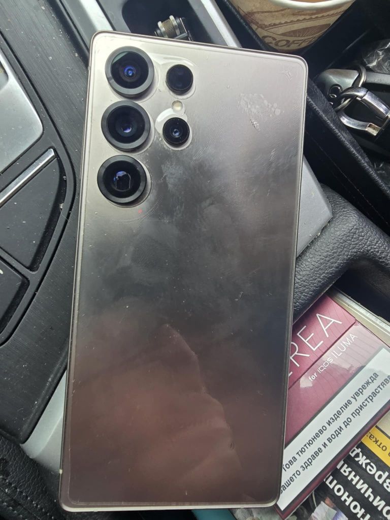 Продавам Samsung S25 ultra 512 ra БАРТЕР за Xiomi 15 ultram