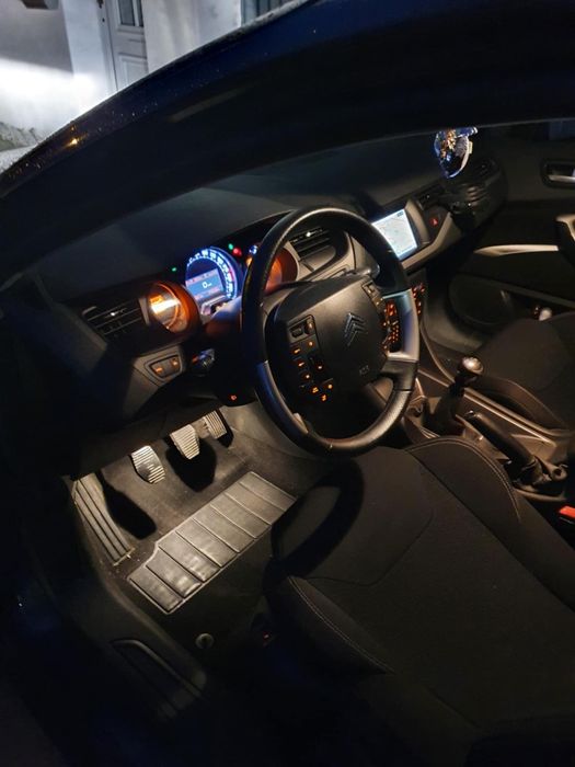 Vând citroen c5 2.0