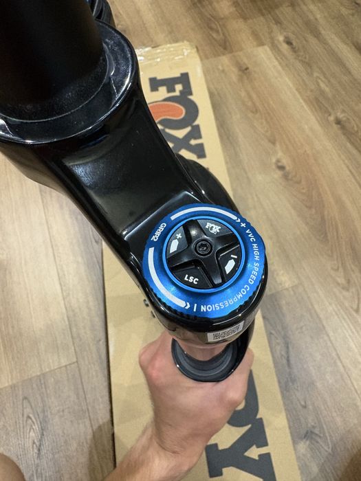 Вилка 2023/22 Fox 34 Float Performance Elite 130mm, GRIP2 - за 29ка