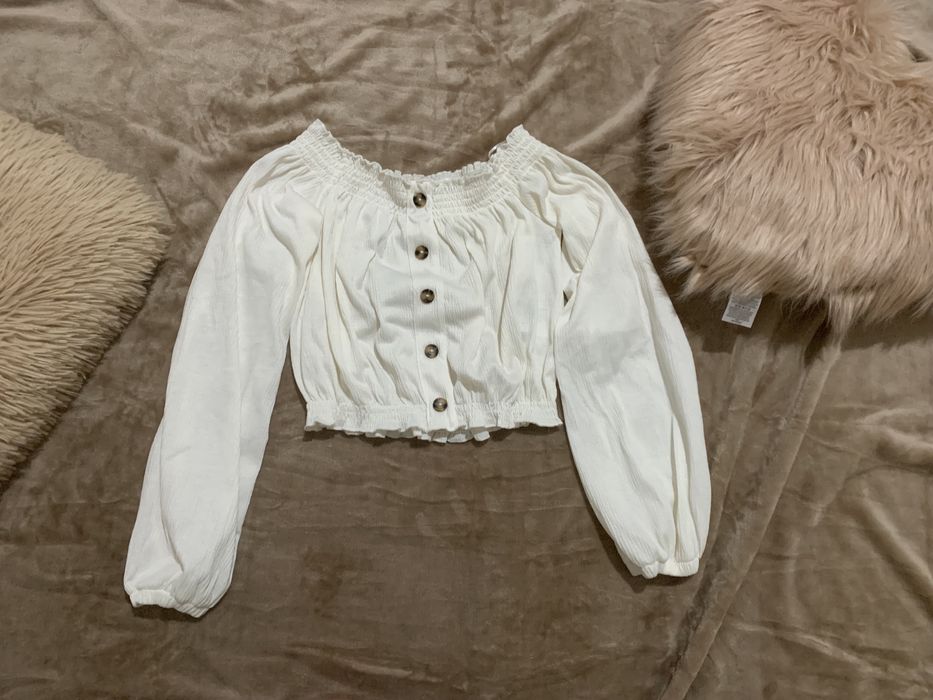 Vând haine Bershka, PullandBear, Stradivarius, Zara