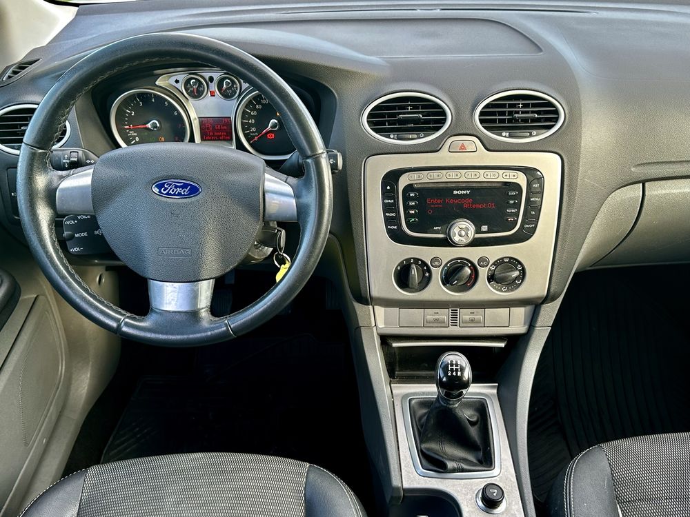 Ford Focus MK2 —2010