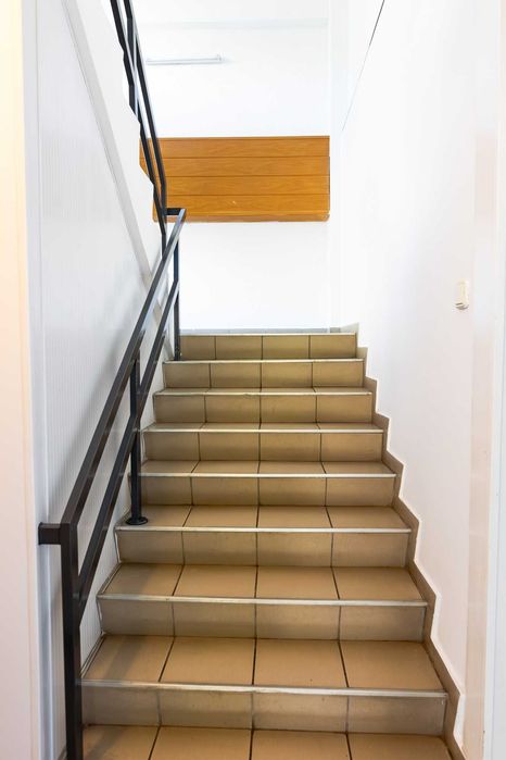 Spatiu birouri 2 etaje 330 mp utili, 3 locuri parcare, central