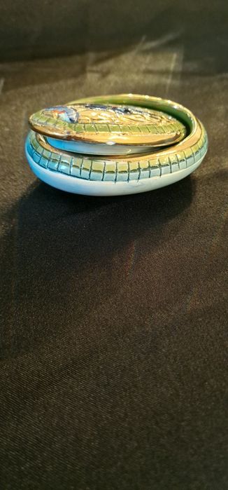 Cutie bijuterii decoratiuni aur