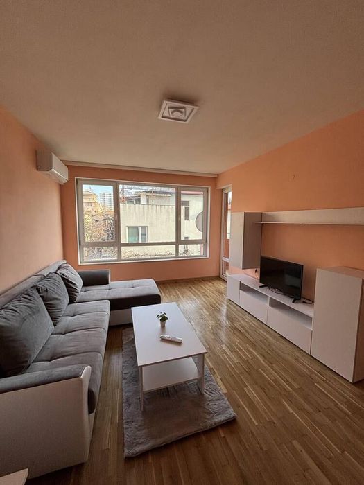 Дава се под наем Двустаен апартамент в Пловдив, Съдийски - 65 кв.м за 350 € - Снимка #1