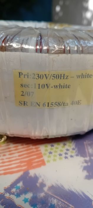 Transfoator 220v/110v/ 800W