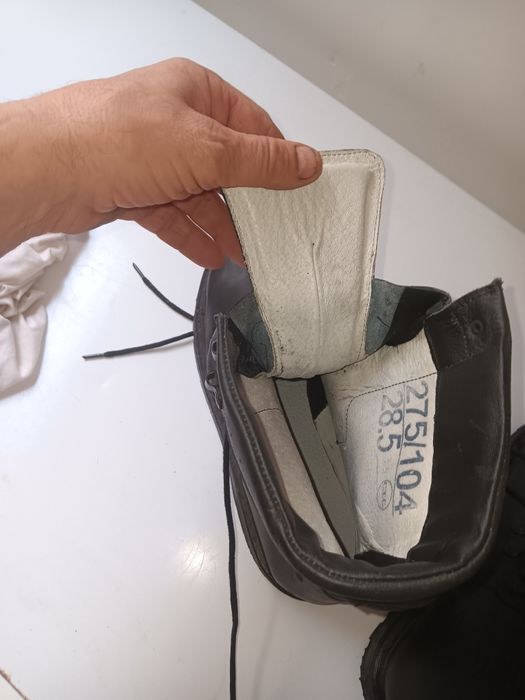 Ghete de armată mărimea 43