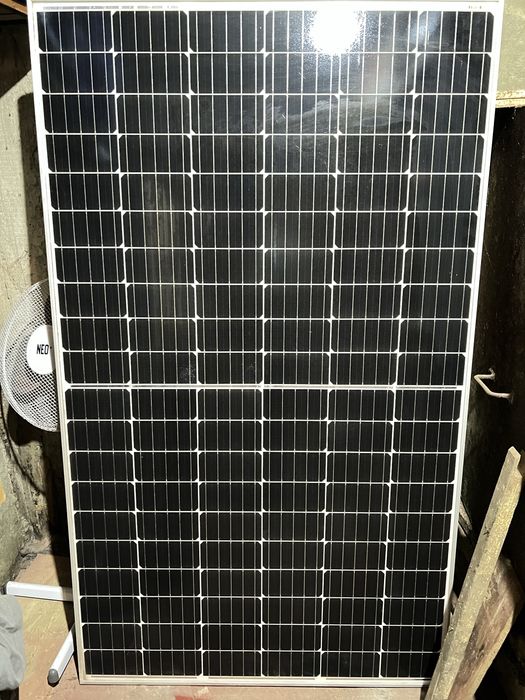 соларен панел Ja Solar
