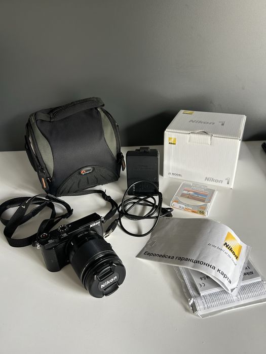 NIKON 1 J5 BODY+NIKON 10-100mm f/4-5.6 VR