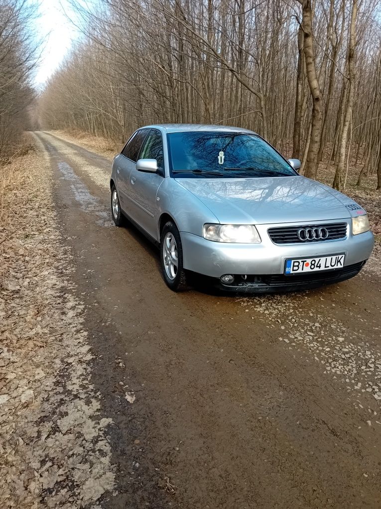 Vand audi  a3 motor 1,6benzina