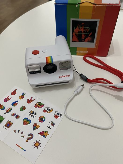 Polaroid Go Instant Camera – Generation 2